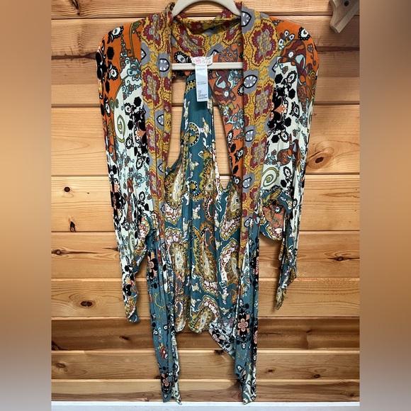 Free People Sweaters - Free People Women’s Little Wing Mixed Print Kimono